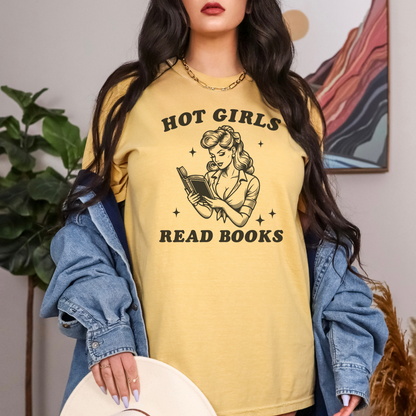 Hot Girls Read Books Retro Graphic Tee